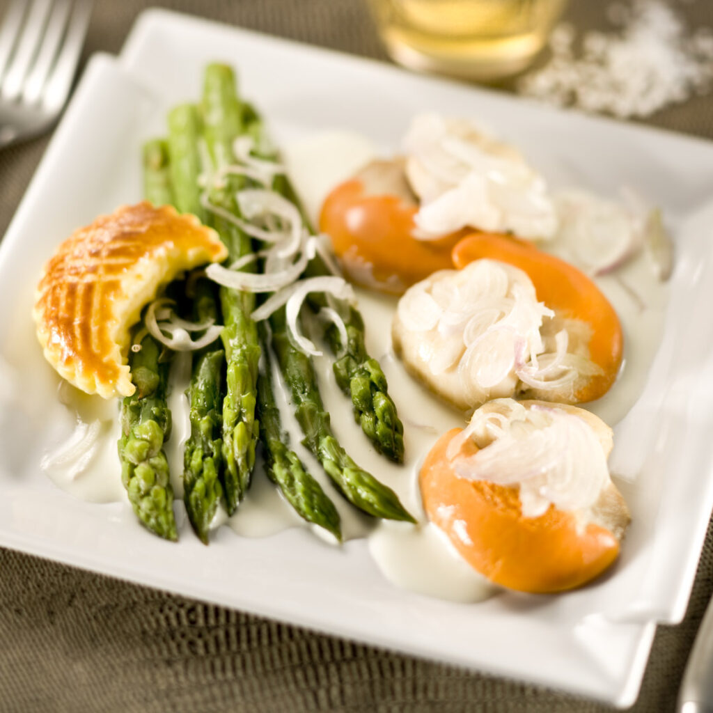 Saint jacques aux asperges - Photographe culinaire Strasbourg 67 Alsace