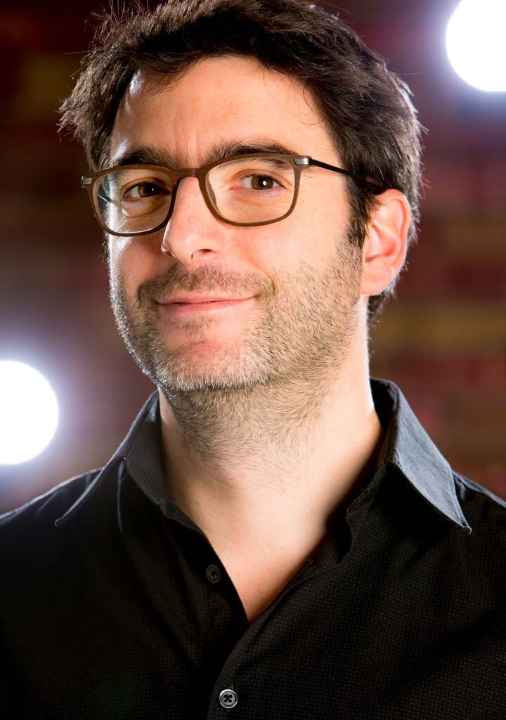 Antoine - Directeur artistique - Agence presse Candide - Photographe de portrait - Studio Photo