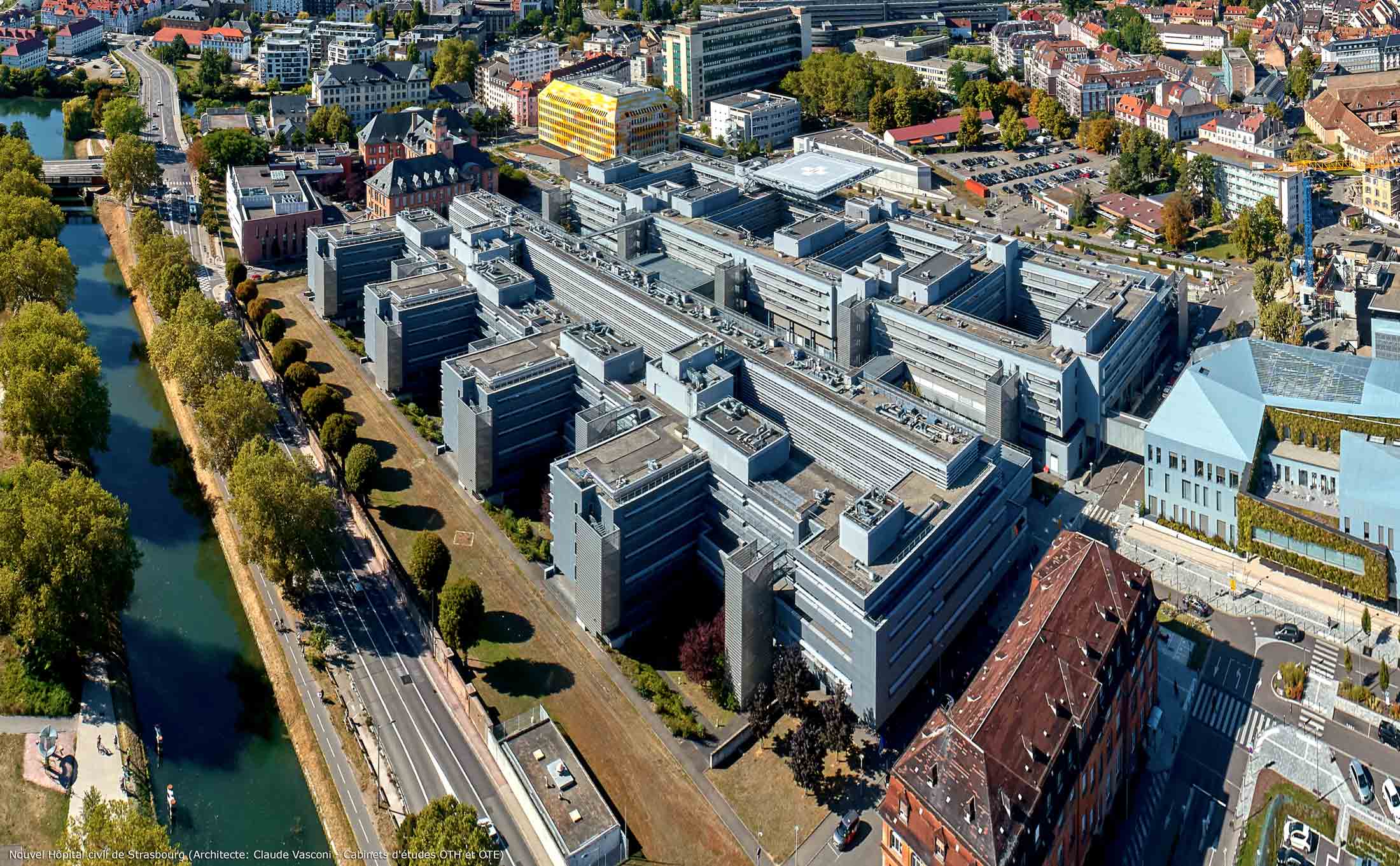 Prise de vue aérienne réalisée par drone du Nouvel Hôpital Civil de Strasbourg