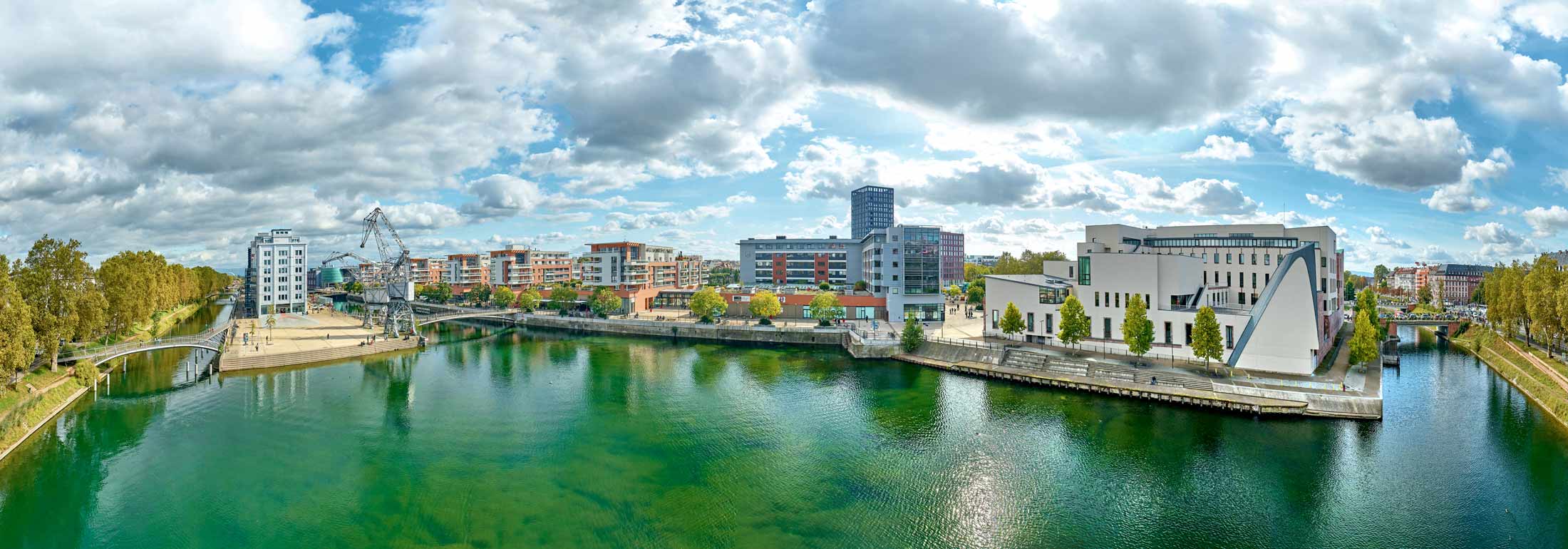 Panoramique réalisée par drone du Bassin Austerlitz à Strasbourg