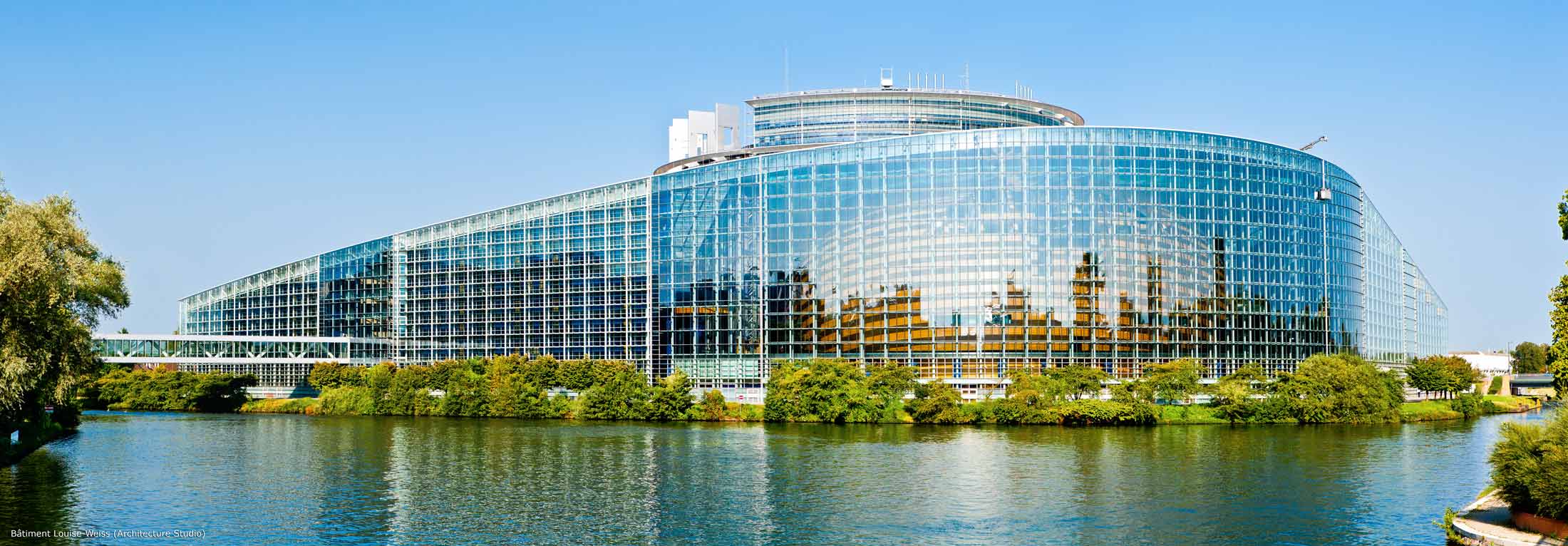 Prise de vue architecturale du Parlement Européen de Strasbourg